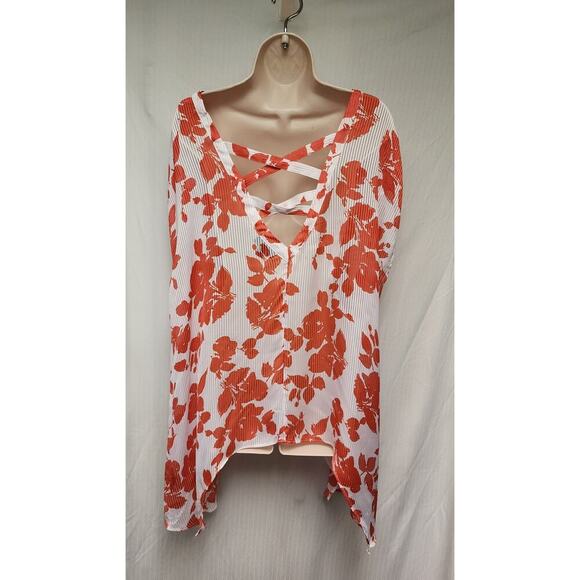 Bold Elements Floral V-Neck Blouse Hanky Hem White/Coral Size 2X - Picture 5 of 8